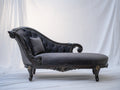 Chaise longue 190x82x98 cm - gris oscuro-negro - diseño clásico capitoné con detalles ornamentales
