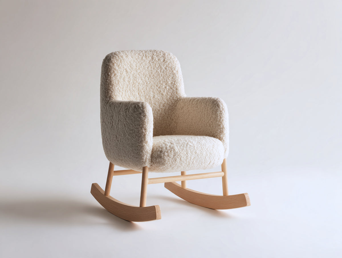 Mecedora 76x84x92 cm - blanco crema-marrón claro - asiento envolvente con base curva de madera
